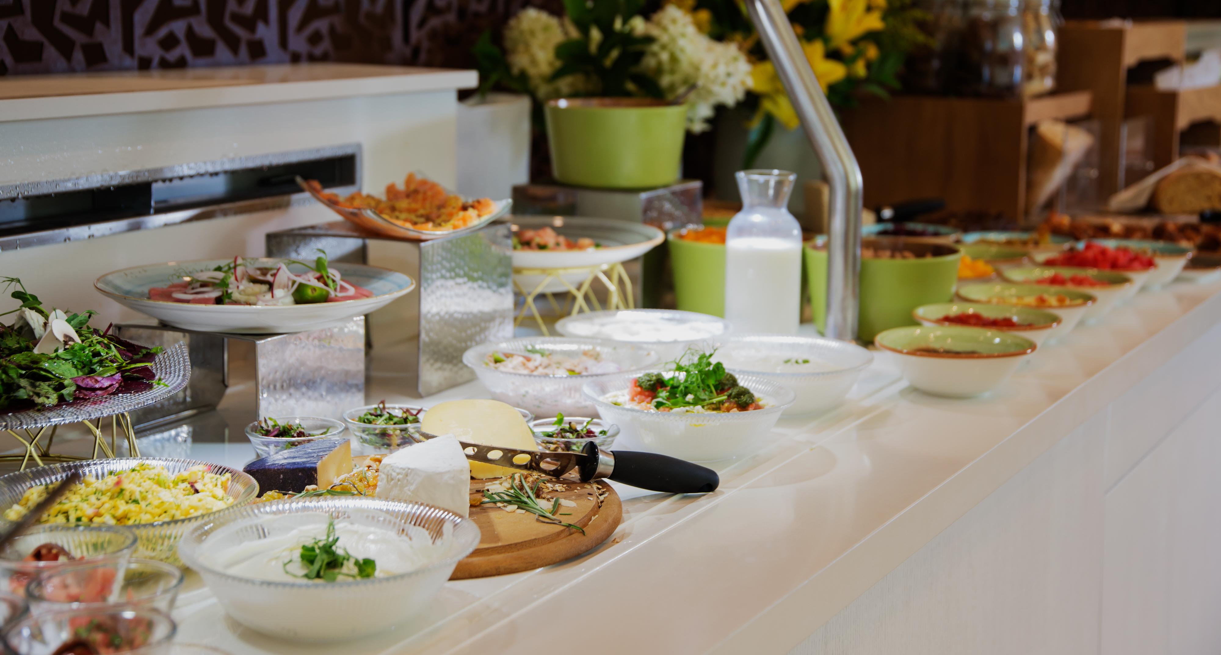 Prima Millennium Hotel Ra'anana Bagian luar foto